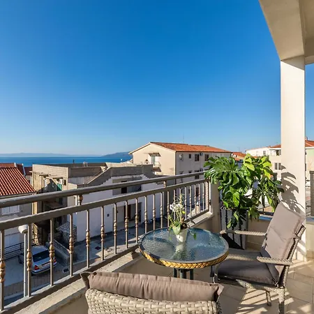With Parking Space - 22017 Apartamento Makarska