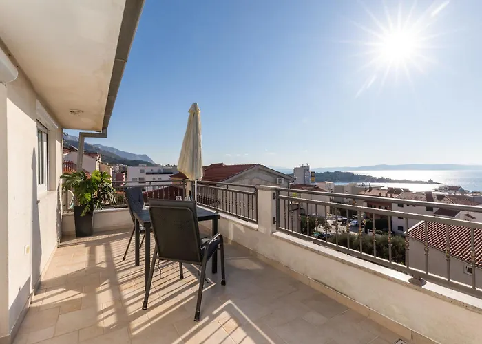 With Parking Space - 22017 * Makarska