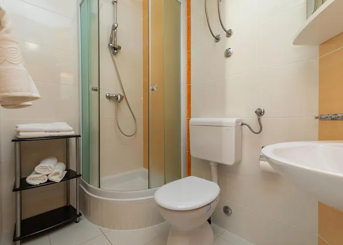 With Parking Space - 22017 Apartment *