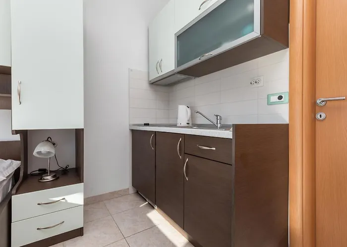 With Parking Space - 22017 * Makarska