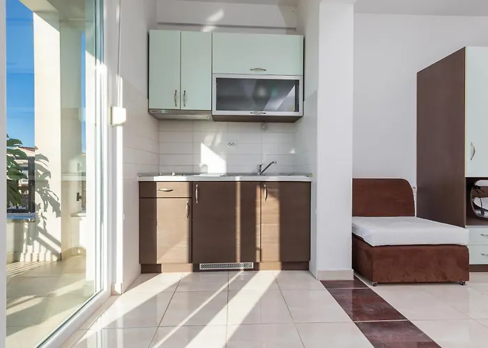 With Parking Space - 22017 * Makarska