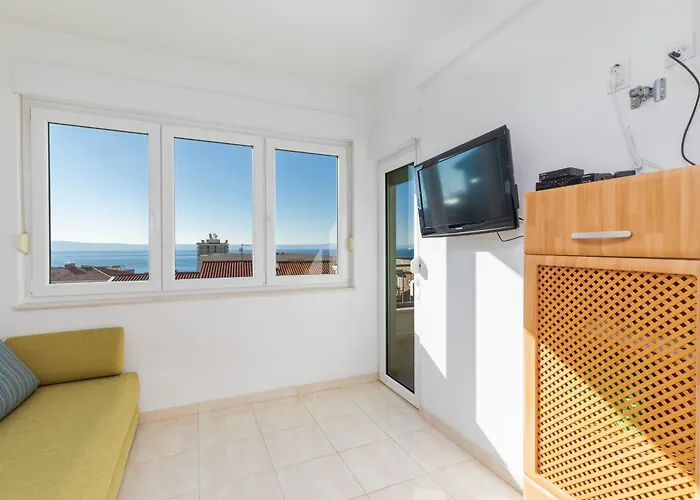 Apartment With Parking Space - 22017