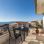 With Parking Space - 22017 דירה