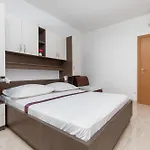 דירה With Parking Space - 22017