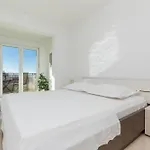 דירה With Parking Space - 22017